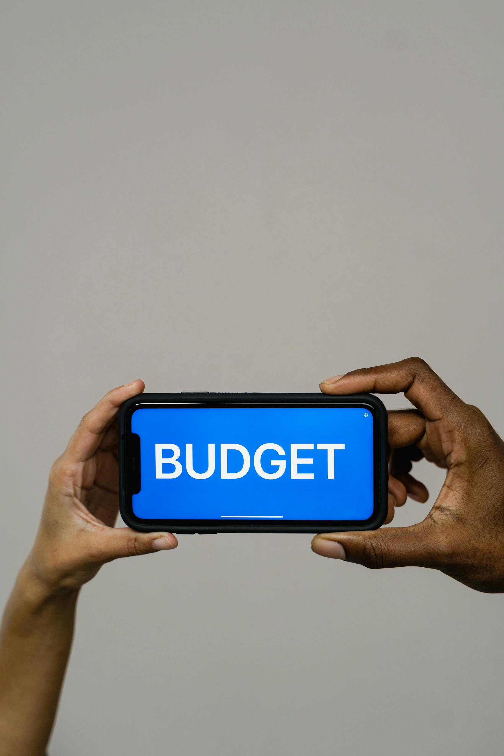 How to budget Warren Stuffett Watch Me Budget Financial Literacy